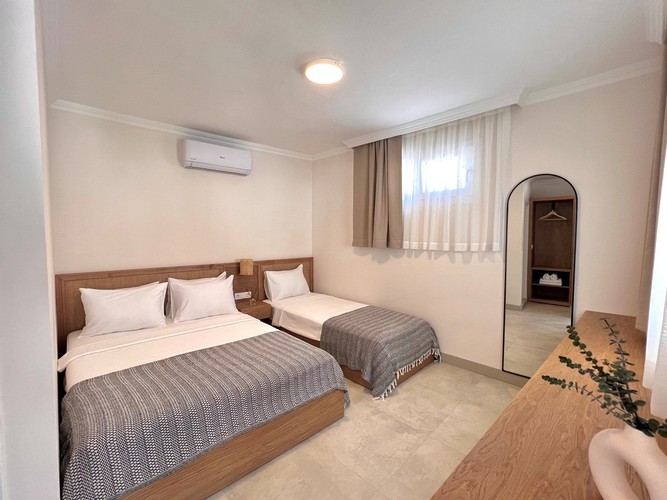 Terrace Room (3 Person, Terrace)