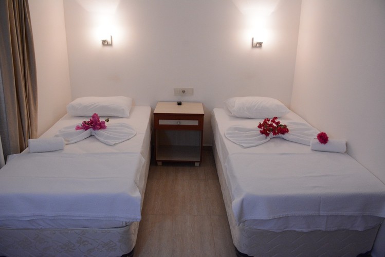 İki Ayrı Yataklı Oda