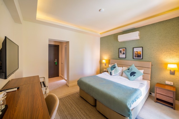 Standart Oda, Bahçe Manzaralı