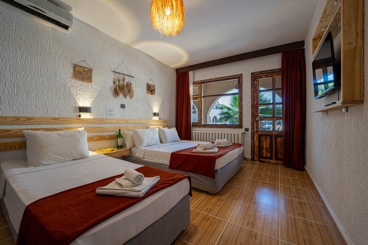 Standart Oda, Bahçe Manzaralı