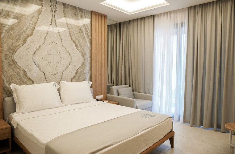 Standard Room, Partial Sea View