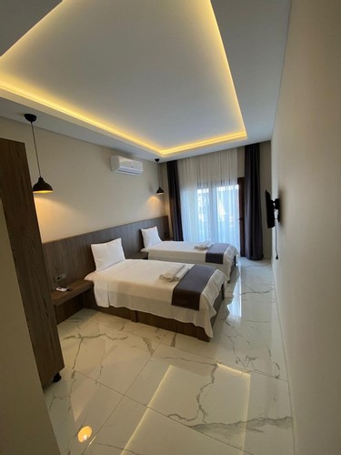 Standard Room (1 Person)