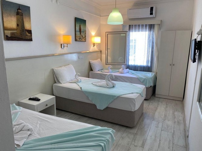 Standard Room (3 Person)