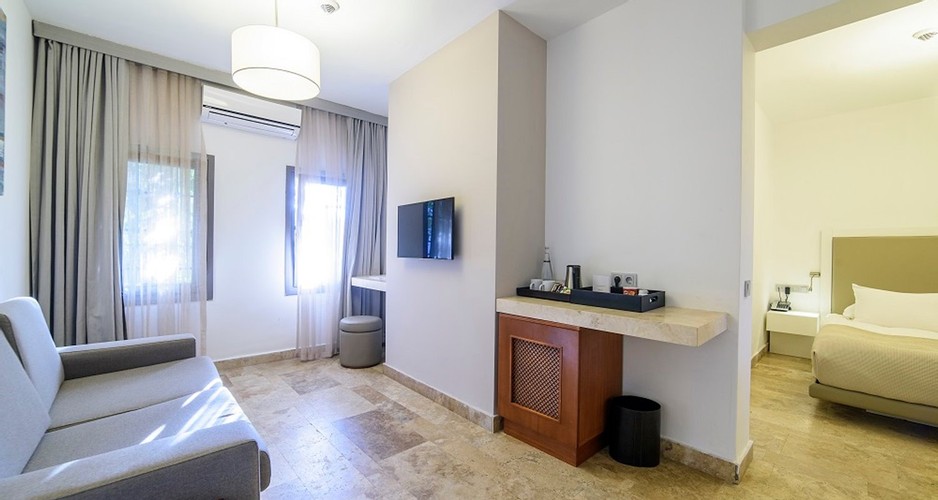 Deluxe Room, Garden View