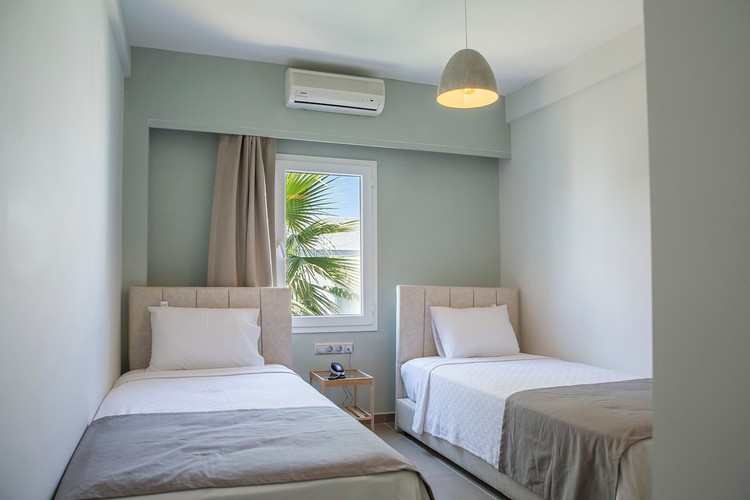 Family Room, Partial Sea View