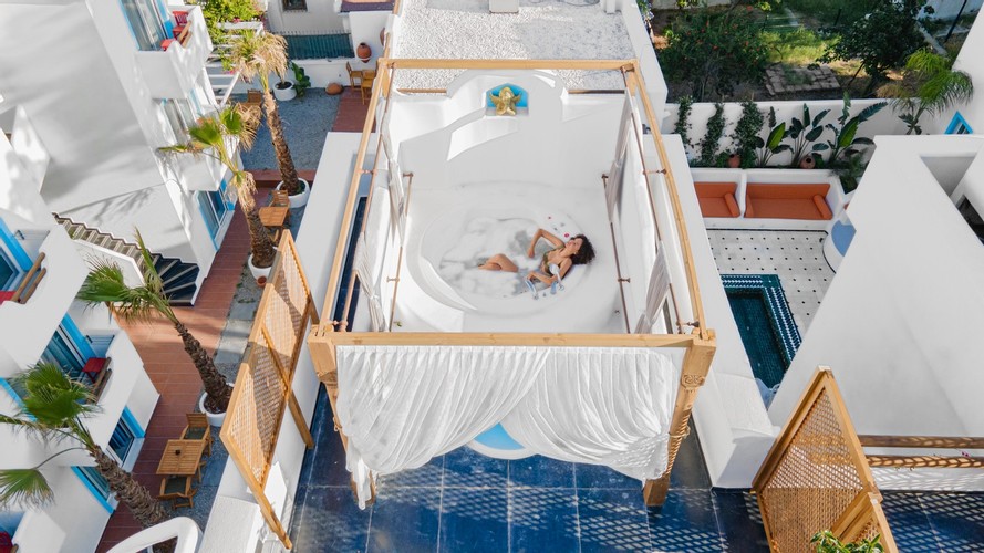 Deluxe Room (Jacuzzi)