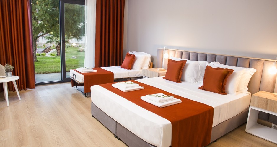 Standard Room (3 Person)