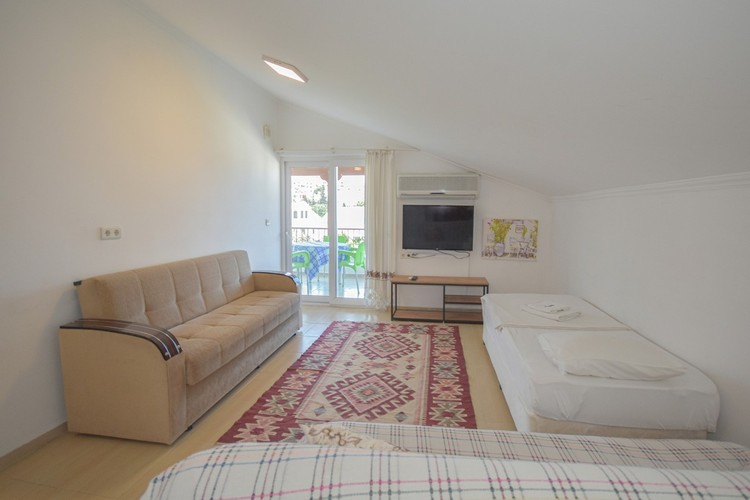 Daire, Bahçe Manzaralı (Teraslı)