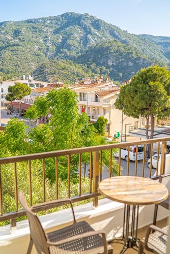 Standart Oda, Dağ Manzaralı (3 Kişilik)