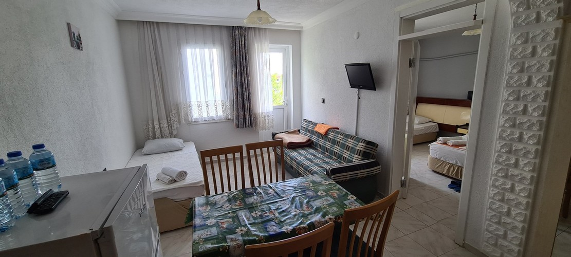 Apart Daire (5 Kişilik, Mutfaklı)