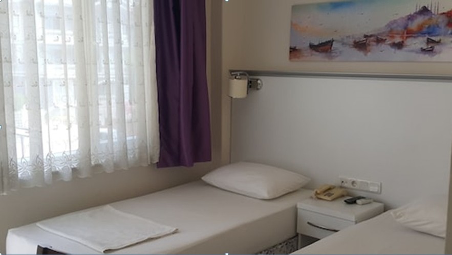 Economy Room (Balcony)