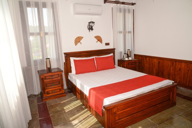 Standart Oda, Havuz Manzaralı