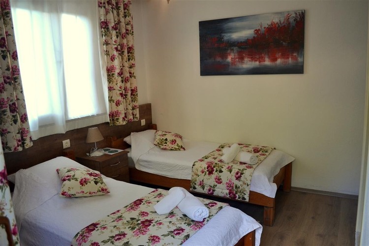 Standart Oda, Bahçe Manzaralı