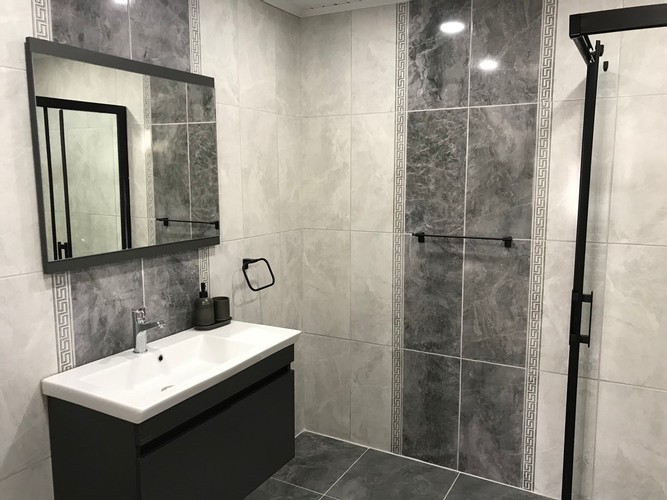 Suit Oda, Bahçe Manzaralı