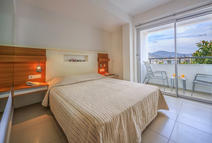 Standart Oda, Kara Manzaralı