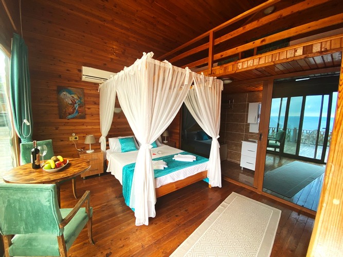 Deluxe Bungalow Room