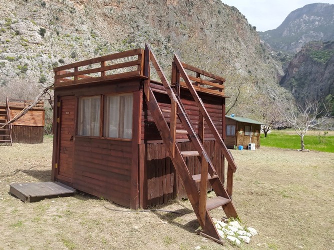 Bungalov Teras Oda (Teraslı)