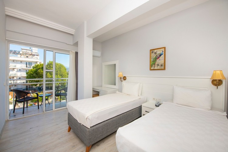 Iki Ayrı Yataklı Oda