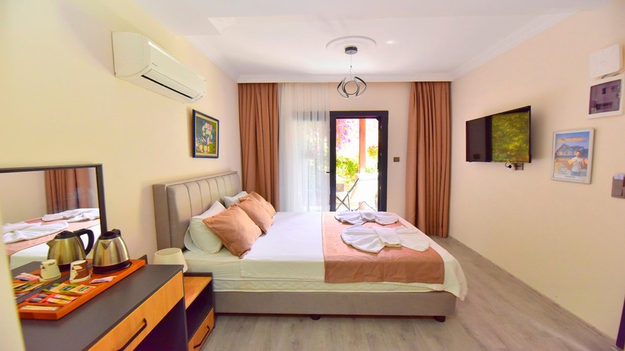 Garden Pleasure Room