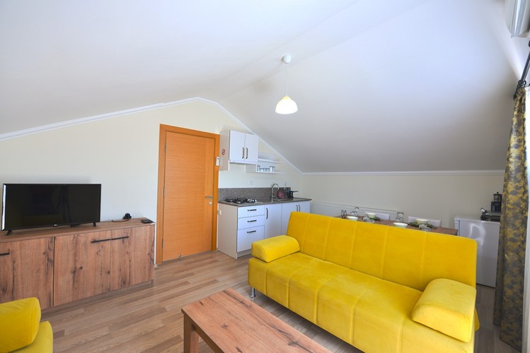 Apart Çatı Dubleks 1+1 Daire Oda