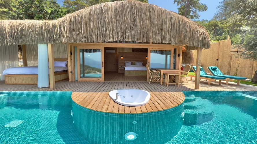 Lotus ( Private Pool And Jacuzzi )