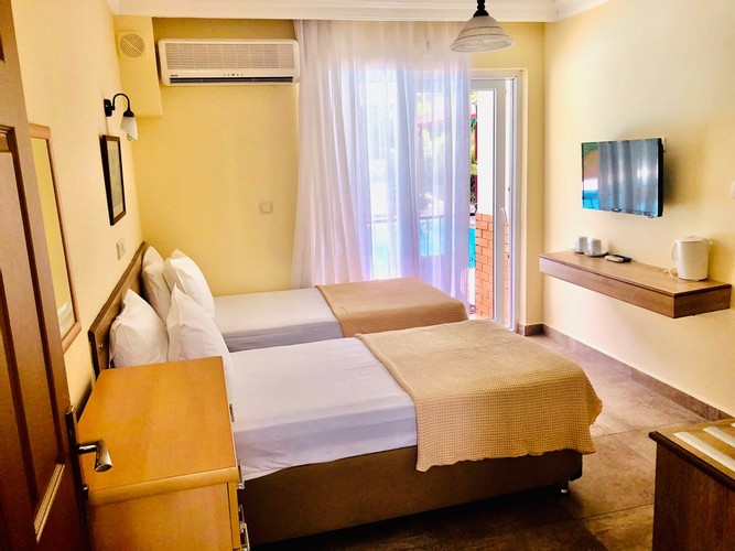 İki Ayrı Yataklı Oda