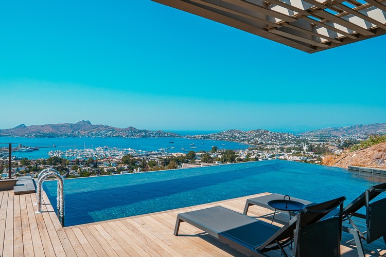 3+1 Residence With Private Pool