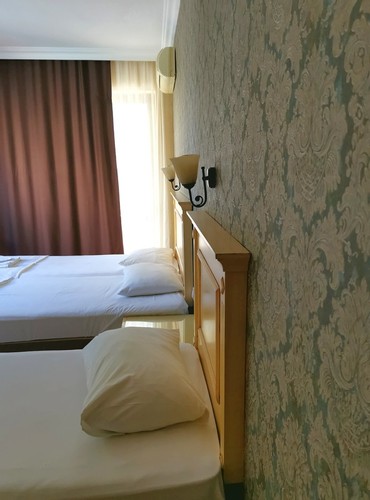 Standard Room (3 Person)