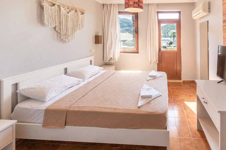 Family Room, Sea View