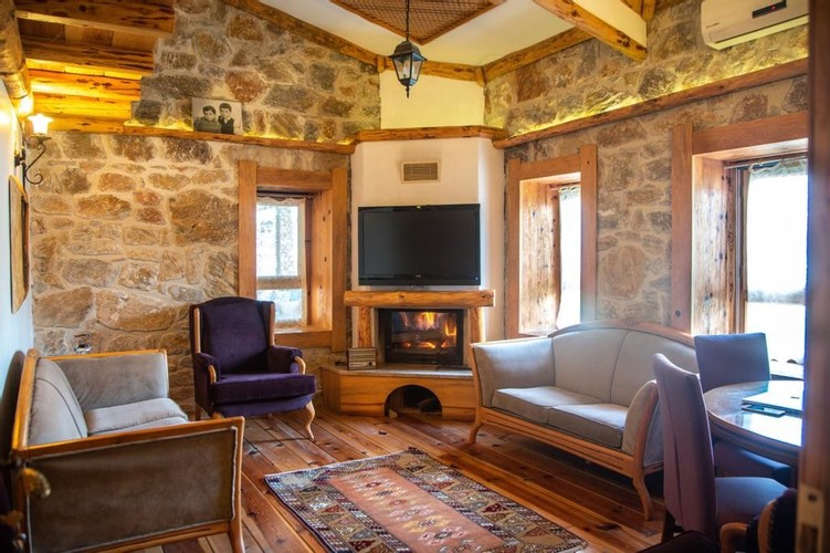 Suite Room, Pool View