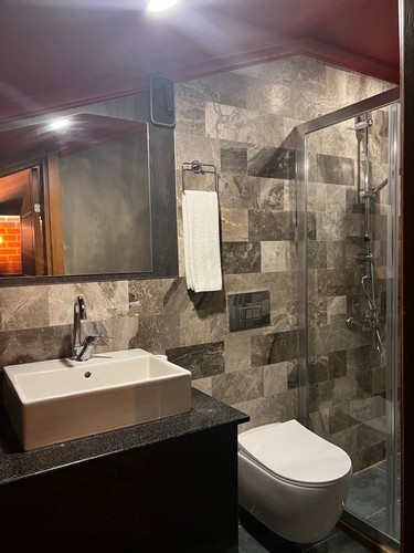 Luxury Has Balcony Room (Balcony, Terrace)