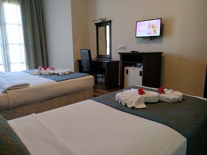 Standard Room (1 Person)