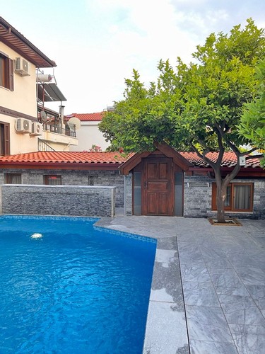 Studio Apartment Flat Room (Without Balcony)