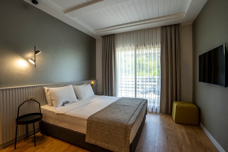 Teras Oda (Teraslı)