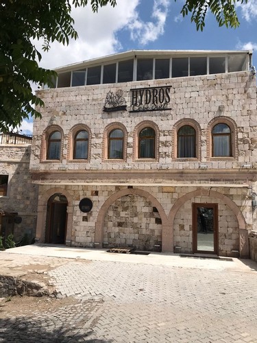 Hydros Cave Hotel