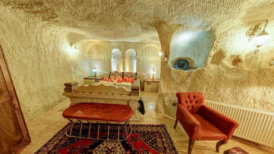 Superior Suite Room (Jacuzzi)