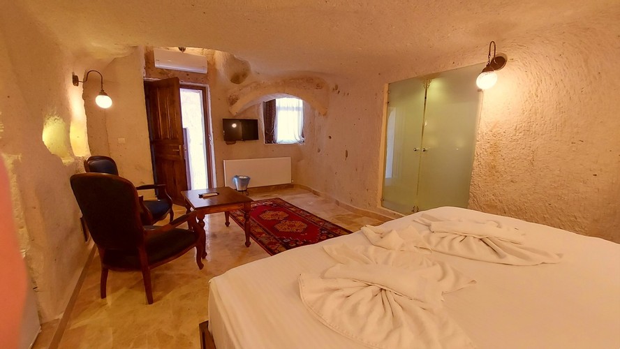 Deluxe Superior Room