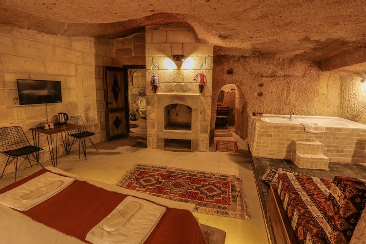 Junior Suite Room (Jacuzzi)