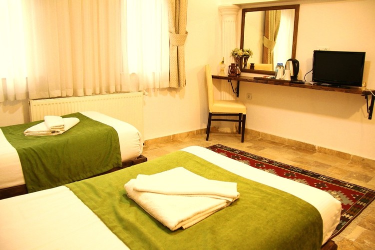 İki Ayrı Yataklı Oda