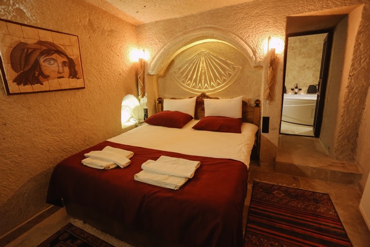 Deluxe Cave Suit Oda