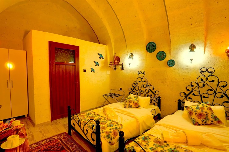 İki Ayrı Yataklı Oda