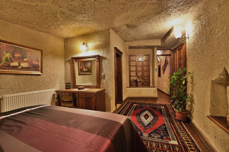 Junior Cave Suit Oda