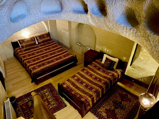 Cave Suit Teras Oda (Teraslı)