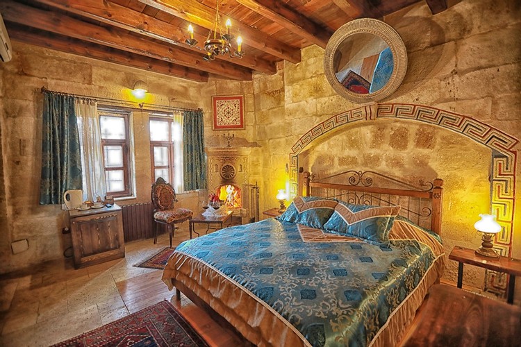 Standard Room (1 Person)