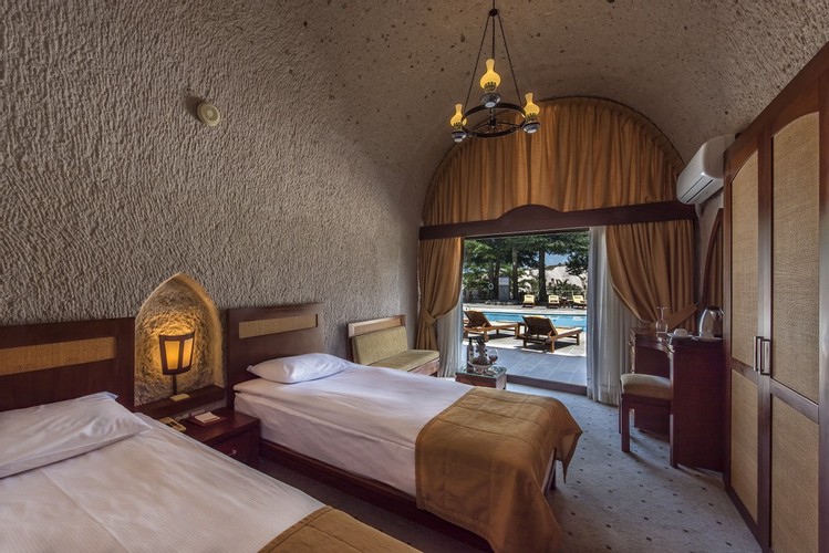 Cave Bahçe Katı Oda, Bahçe Manzaralı