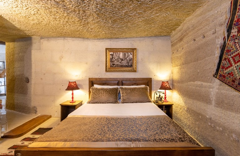 Deluxe Cave Suit Oda