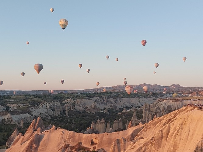 Family Room (3 Person, Terrace)
