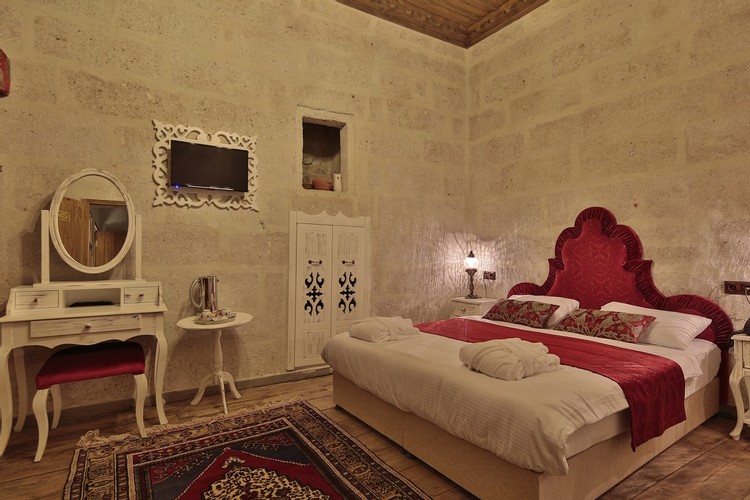 Aile Junior Suit Odası