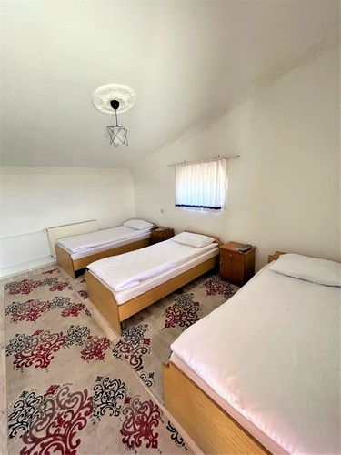 Standard Room (3 Person)