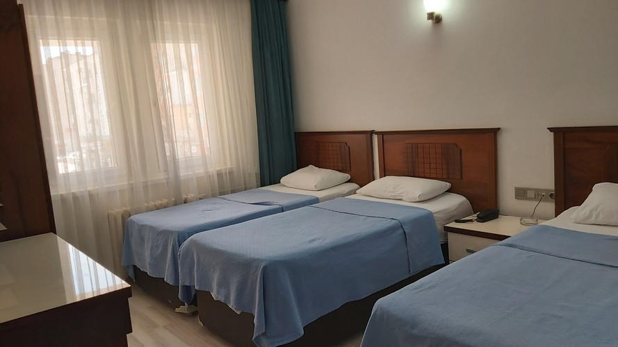 Standard Room (3 Person)